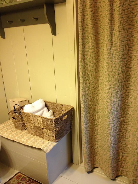 Rogers And Brown House B&B Ipswich Room photo