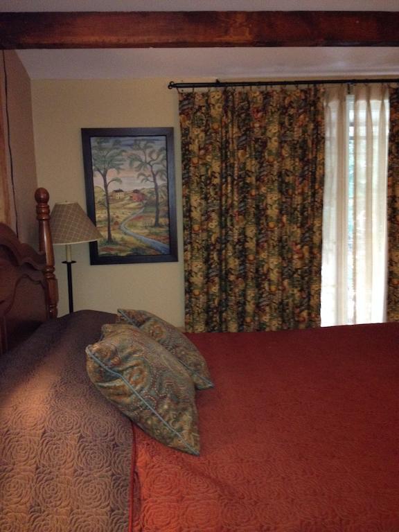 Rogers And Brown House B&B Ipswich Room photo